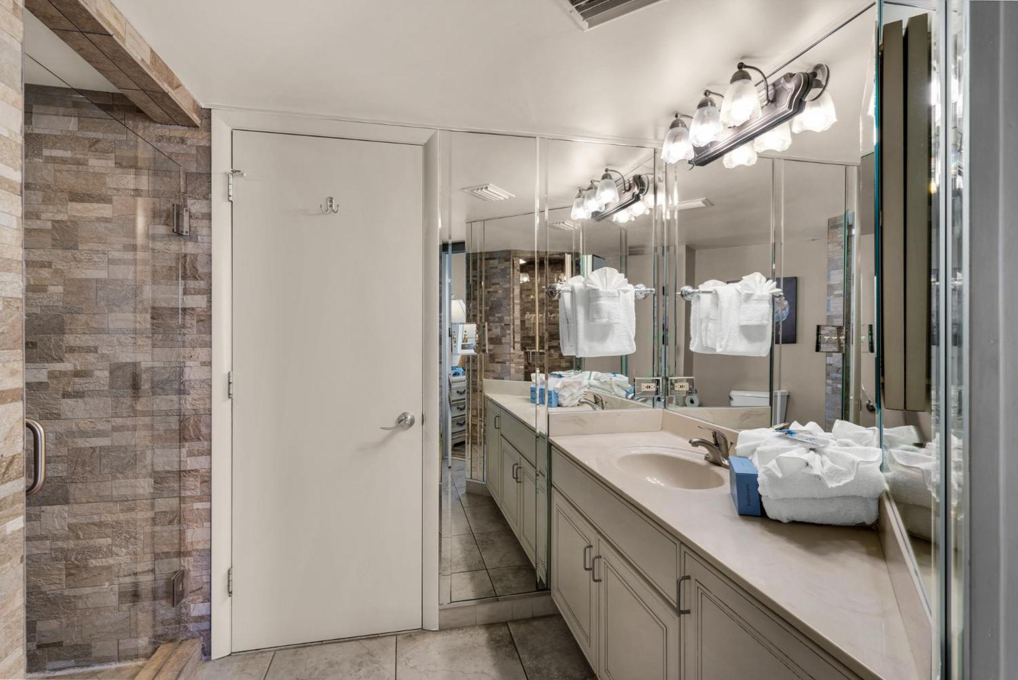 Coastal Charm Summerhouse 1015 Panama City Beach